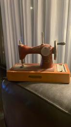 Nostalgisch kindernaaimachine, Antiek en Kunst, Ophalen of Verzenden