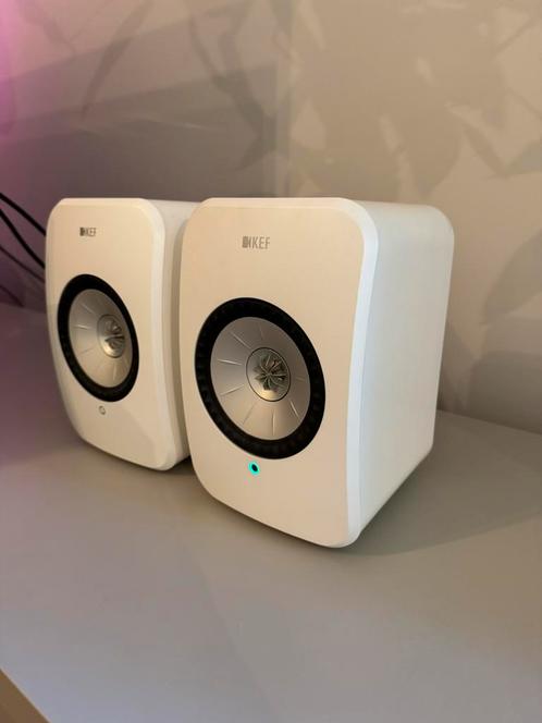 KEF LSX draadloos muzieksysteem wit (incl garantie), Audio, Tv en Foto, Luidsprekers, Zo goed als nieuw, Front, Rear of Stereo speakers
