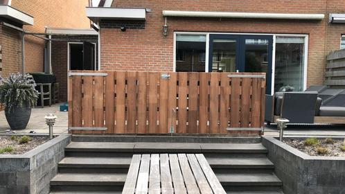 Mooie hardhouten gevingerlaste Schutting en tuinpalen, tuin, Tuin en Terras, Schuttingen, Ophalen of Verzenden