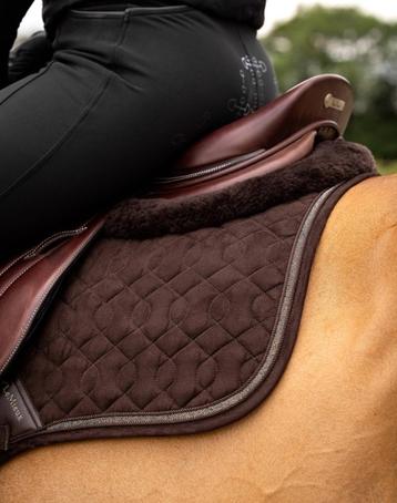 LeMieux Spring CC dekje Suede Crystal Bruin SALE -40%! beschikbaar voor biedingen
