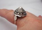 Zilveren drachtknop ring Leesener maat 18 nr.456, Verzenden, Zilver, Ring