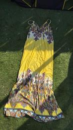 Hip en Chic jurk maat M Chic by Lirette maxi dress, Ophalen of Verzenden, Zo goed als nieuw, Maat 38/40 (M), Onder de knie