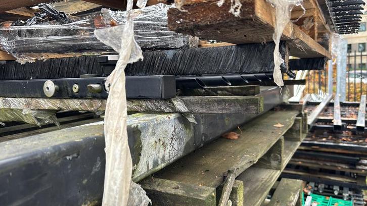 Poort 1000x1000 - ronde, doorgestoken, afgeschuinde  spijlen, Tuin en Terras, Tuinhekken en Hekwerk, Gebruikt, Spijlenhekwerk