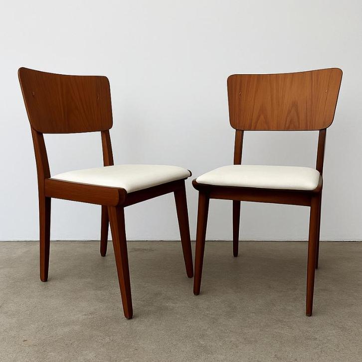 2x vintage midcentury stoel - teak, wit skai bekleding, Huis en Inrichting, Stoelen, Gebruikt, Twee, Hout, Kunststof, Bruin, Ophalen