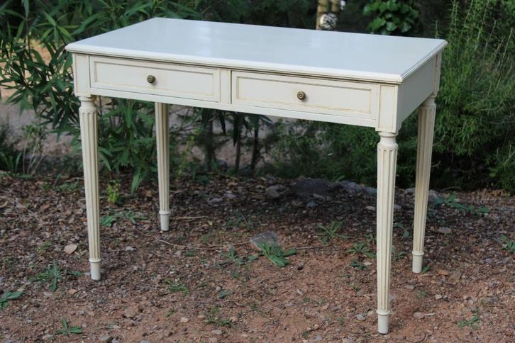 Brocante - Provençaalse bureau- of keukentafel!, Huis en Inrichting, Bureaus, Gebruikt, Bureau, Ophalen