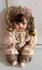 Vintage Goldina porseleinen poppetje, Verzamelen, Poppen, Ophalen of Verzenden, Zo goed als nieuw, Pop
