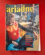 Tien Ariadnes uit 1974, Ophalen of Verzenden, Gelezen