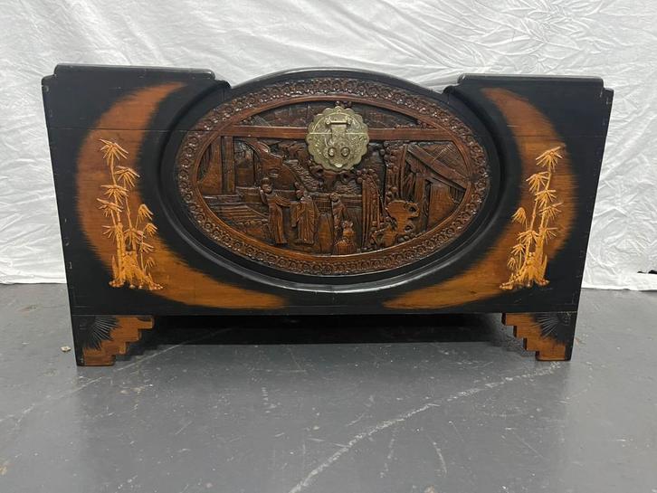 Chinese Art Deco Kamfer / Bruidskist  Kist Periode 1900, Huis en Inrichting, Woonaccessoires | Kisten, Ophalen