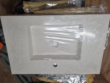 Wastafelblad wit 80x51cm beschikbaar voor biedingen