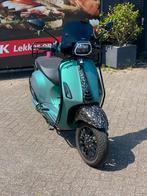 Vespa sprint opcaco green, Ophalen