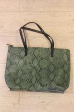 NIEUW Groene dierenprint tas, Sieraden, Tassen en Uiterlijk, Tassen | Damestassen, Nieuw, Groen, Shopper, Ophalen of Verzenden