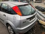Ford Focus1600 Benzine Grijs 2004 Achterruit + klep, Ophalen of Verzenden, Gebruikt, Ford