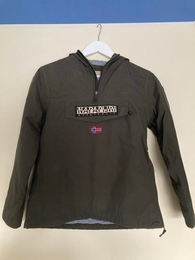 Napapijri Rainforest mt 152 - groen, Ophalen, Zo goed als nieuw, Jongen of Meisje, Jas