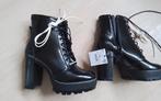 Nieuwe boots maat  38, Kleding | Dames, Schoenen, Ophalen of Verzenden, Zo goed als nieuw, Zwart