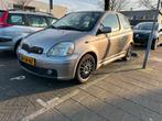 Toyota Yaris 1.5 16V Vvti 3DR T Sport, Auto's, Toyota, Voorwielaandrijving, 4 cilinders, 400 kg, Origineel Nederlands