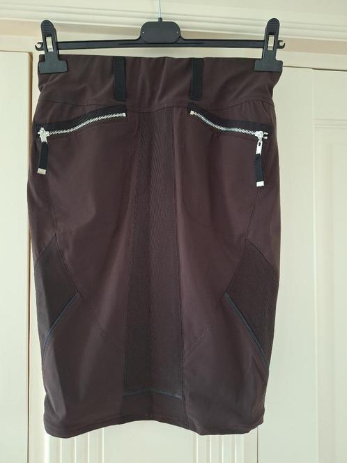 High Use bruine rok XS 34 in nieuwstaat | Gratis Verzenden !, Kleding | Dames, Rokken, Zo goed als nieuw, Maat 42/44 (L), Bruin