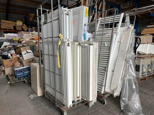 Radiatoren *Nieuw en gebruikt*, Doe-het-zelf en Verbouw, Verwarming en Radiatoren, Zo goed als nieuw, Radiator, 800 watt of meer