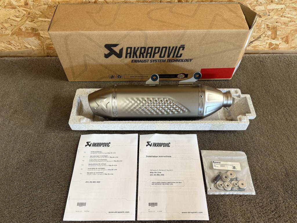 Akrapovic uitlaat KTM 250 350 450 500 EXC-F FE GasGas 20-23, Verzenden, KTM, Stallhofnerstraße 3, Betriebsgebiet Süd, Mattighofen, Oberösterreich, 5230, AT