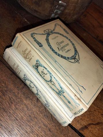 2 oude boeken Anna Karenine !! MOET WEG!! beschikbaar voor biedingen