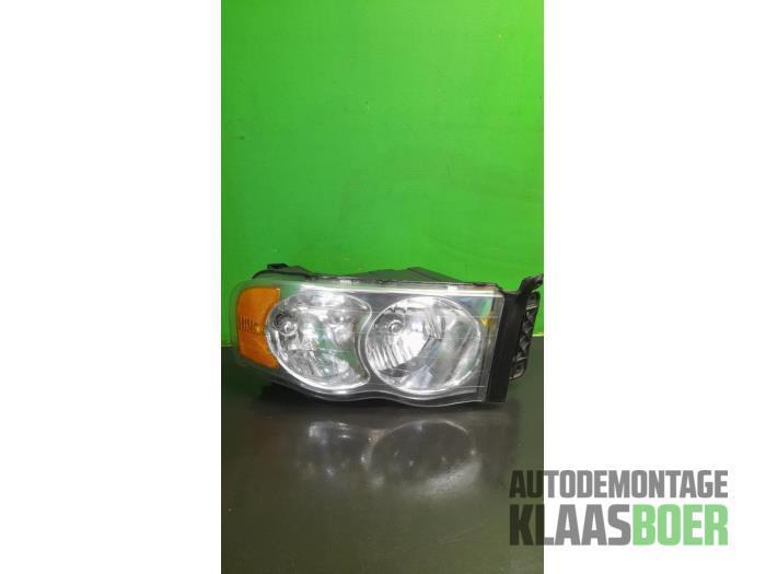 Koplamp rechts van een Dodge RAM, Auto-onderdelen, Verlichting, Dodge, Gebruikt, 6 maanden garantie, 12 maanden garantie, Ophalen of Verzenden