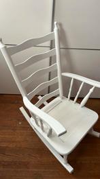 Leuke mooie schommelstoel, Kinderen en Baby's, Kinderkamer | Tafels en Stoelen, Ophalen of Verzenden, Zo goed als nieuw, Stoel(en)