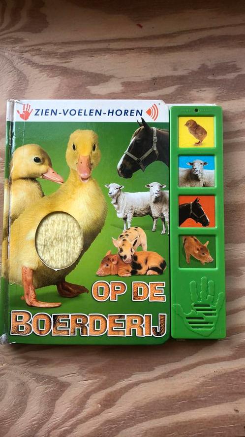 Op de boerderij met geluid en voelen, Boeken, Kinderboeken | Baby's en Peuters, Gelezen, 1 tot 2 jaar, Ophalen of Verzenden