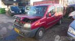 Fiat Doblo 2001 1.2i 223A5 Rood 124 onderdelen