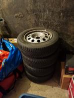 Alfa 147 Velgen met Winterbanden, Auto-onderdelen, Banden en Velgen, Ophalen, Gebruikt, 15 inch, Banden en Velgen