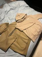 2 truien: Essentials M & Four XS (valt groter), Kleding | Heren, Truien en Vesten, Ophalen of Verzenden, Zo goed als nieuw, Maat 48/50 (M)