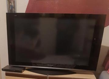 Panasonic 42 inch tv perfect beeld en goed geluid beschikbaar voor biedingen