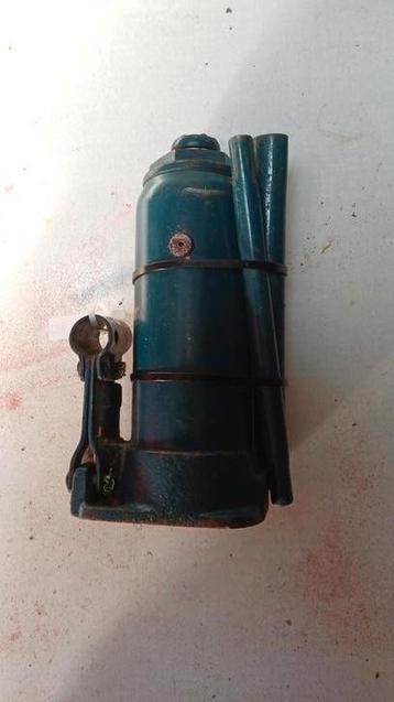 Potkrik beschikbaar voor biedingen