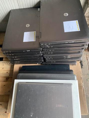 Partij 19 laptops voor hobbyist of onderdelen of oudijzer beschikbaar voor biedingen