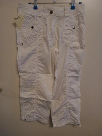 Dames witte zomer 3 kwart broek maat 38 beschikbaar voor biedingen
