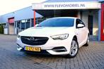 Opel Insignia Grand Sport 1.6 CDTI Executive OPC Line Aut. L, Auto's, Opel, Gebruikt, Euro 6, 4 cilinders, Wit