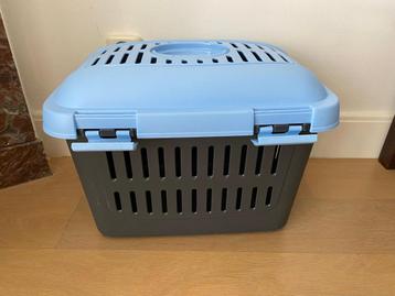Reismand/ transportbox 44x33x34 beschikbaar voor biedingen