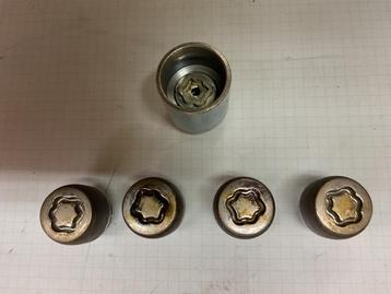 Wiel slot moeren Mazda cx 5 beschikbaar voor biedingen