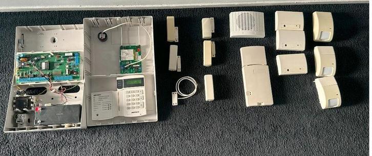 Aritech huis alarm systeem CS575, Doe-het-zelf en Verbouw, Alarmsystemen, Zo goed als nieuw, Compleet systeem, Overige soorten