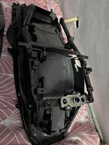 2014 originele Hayabusa kont/tail compleet / rear subframe beschikbaar voor biedingen