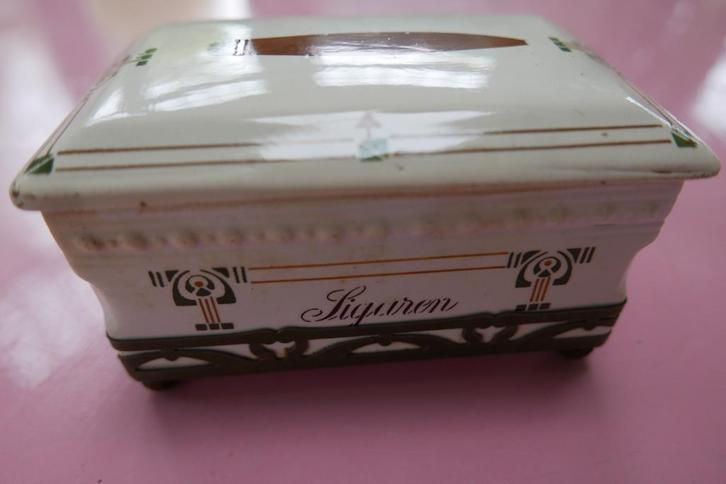Sigarendoosje keramiek Art Deco stijl jaren 1920-1930, Antiek en Kunst, Antiek | Keramiek en Aardewerk, Ophalen of Verzenden