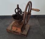 Antieke Gietijzeren Koffiemolen – Merk ELMA, Ophalen