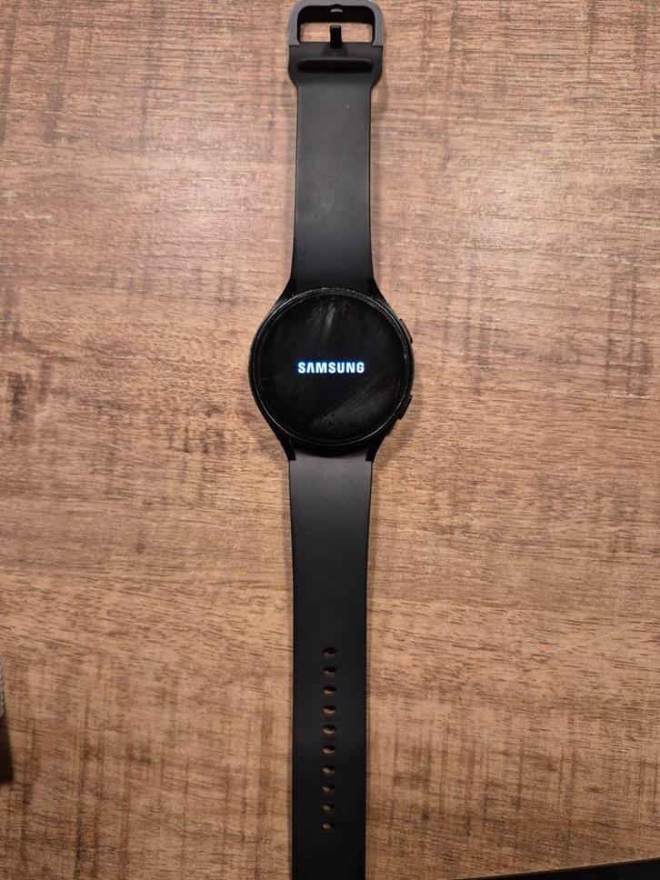 Galaxy Smartwatch 5 LTE, Sieraden, Tassen en Uiterlijk, Smartwatches, Zo goed als nieuw, Android, Zwart, Ophalen