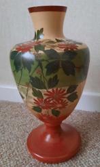 Vintage/antiek handbeschilderde vaas van opalineglas, Antiek en Kunst, Antiek | Vazen, Ophalen of Verzenden