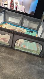 Lionello Grondbox 180x150 inclusief twee kleden, Kinderen en Baby's, Boxen, Ophalen, Zo goed als nieuw, Rechthoekig, Boxkleed