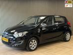 Hyundai I20 1.2i TREKHAAK AIRCO AUX ELEKTR. PAKKET, Stof, Gebruikt, Met garantie (alle), Zwart