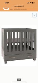 Baby box + matras, Ophalen, Zo goed als nieuw, Vierkant, In hoogte verstelbaar