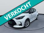 Toyota Yaris 1.5 Hybrid 115 Dynamic Cruise controle Zo goed, Stof, Gebruikt, Zwart, Start-stop-systeem