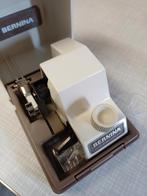Bernina stof afsnij apparaat, Hobby en Vrije tijd, Naaimachines en Toebehoren, Ophalen of Verzenden, Zo goed als nieuw, Naaimachine