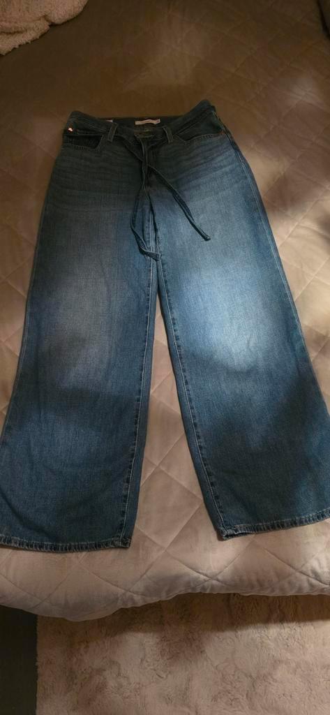 levi, Kleding | Dames, Spijkerbroeken en Jeans, Nieuw, Overige jeansmaten, Blauw, Ophalen of Verzenden