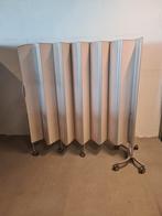 Kamerscherm Silentia, Ophalen