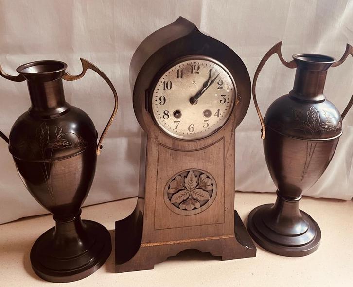 Prachtig 1930's Art Deco klokstel - messing brons gravering, Antiek en Kunst, Antiek | Klokken, Ophalen of Verzenden